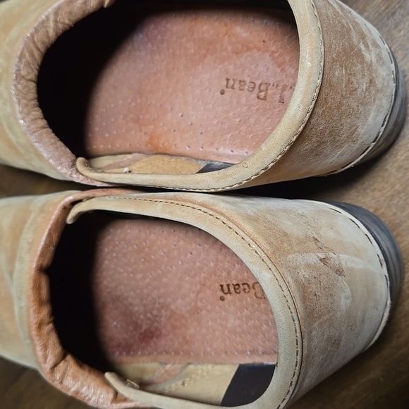 L.L. Bean Tan Suede Work Clogs Walking Clogs Womens Size 40  US 9/9.5 - Picture 4 of 7